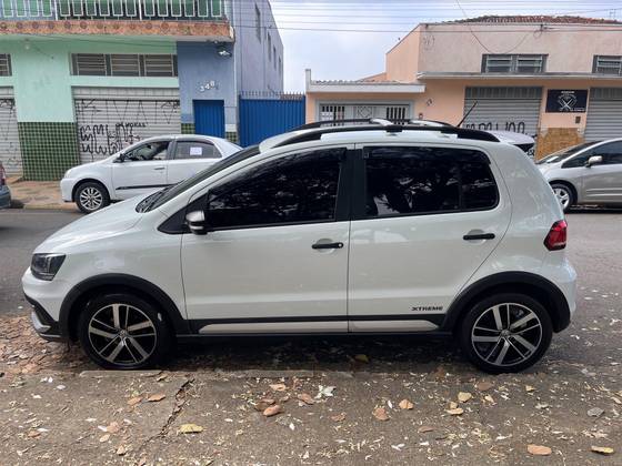 VOLKSWAGEN FOX 1.6 MSI TOTAL FLEX XTREME 4P MANUAL VOLKSWAGEN FOX 1.6 MSI TOTAL FLEX XTREME 4P MANUAL